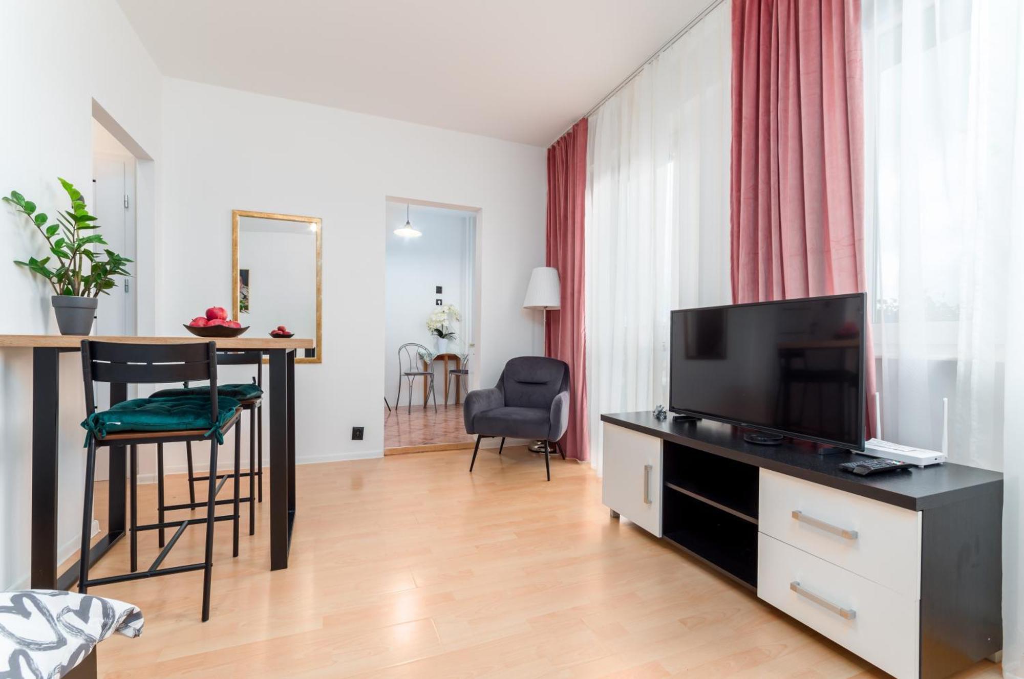 Millenium Apartment Self Check-In Faktura Rzeszów Buitenkant foto